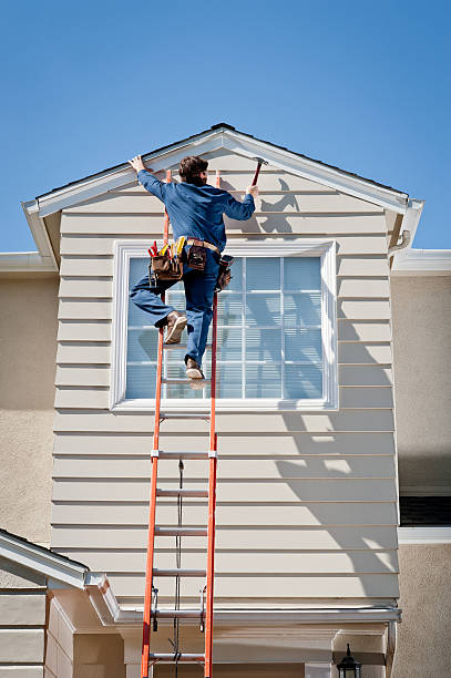 Affordable siding repair and maintenance services in West Allis, WI